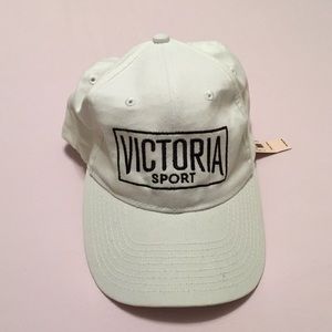 Victoria Sport White ball cap